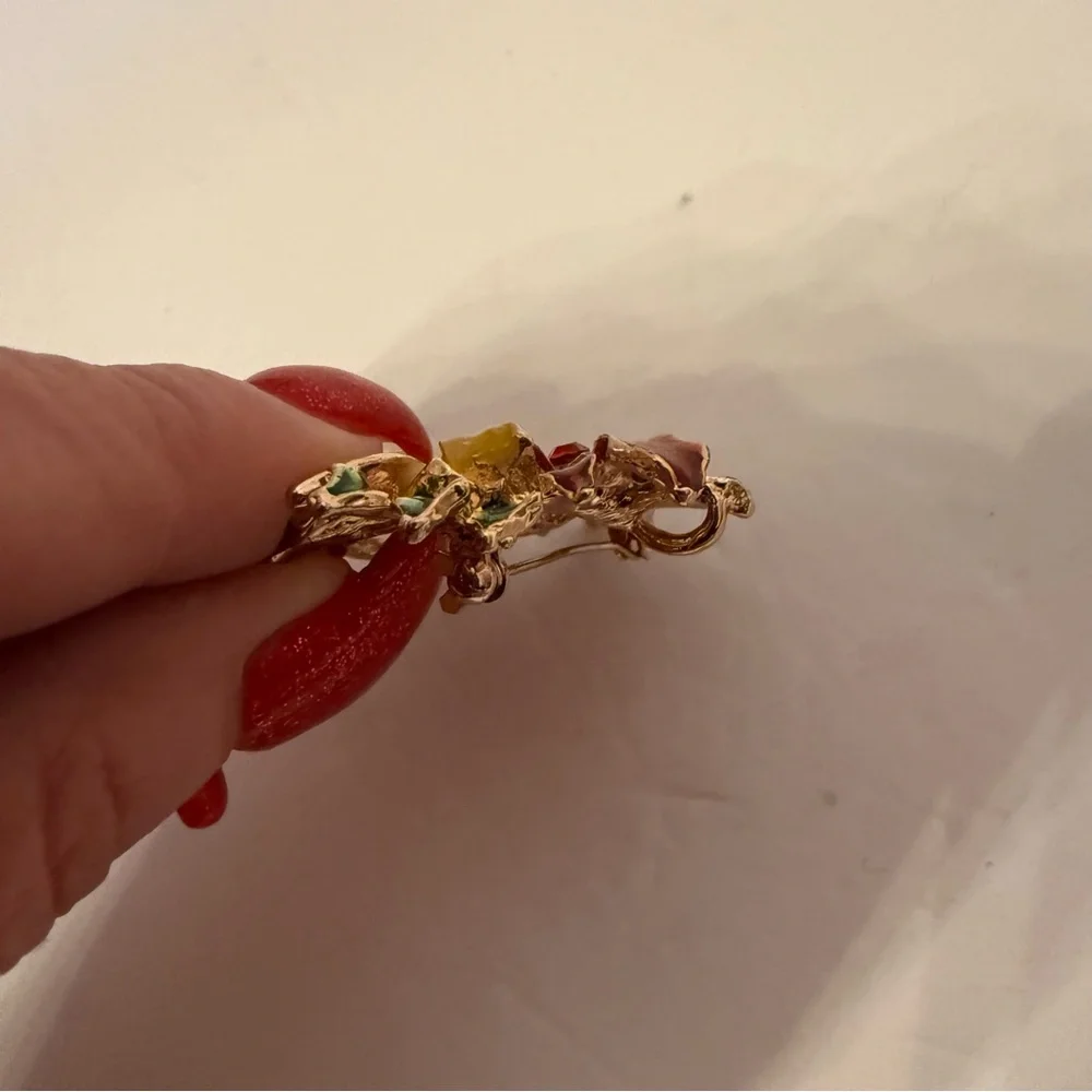 VINTAGE BROOCH PENDANT HOLIDAY CHRISTMAS BELL GOLD RHINESTONES RED GREEN ENAMEL
